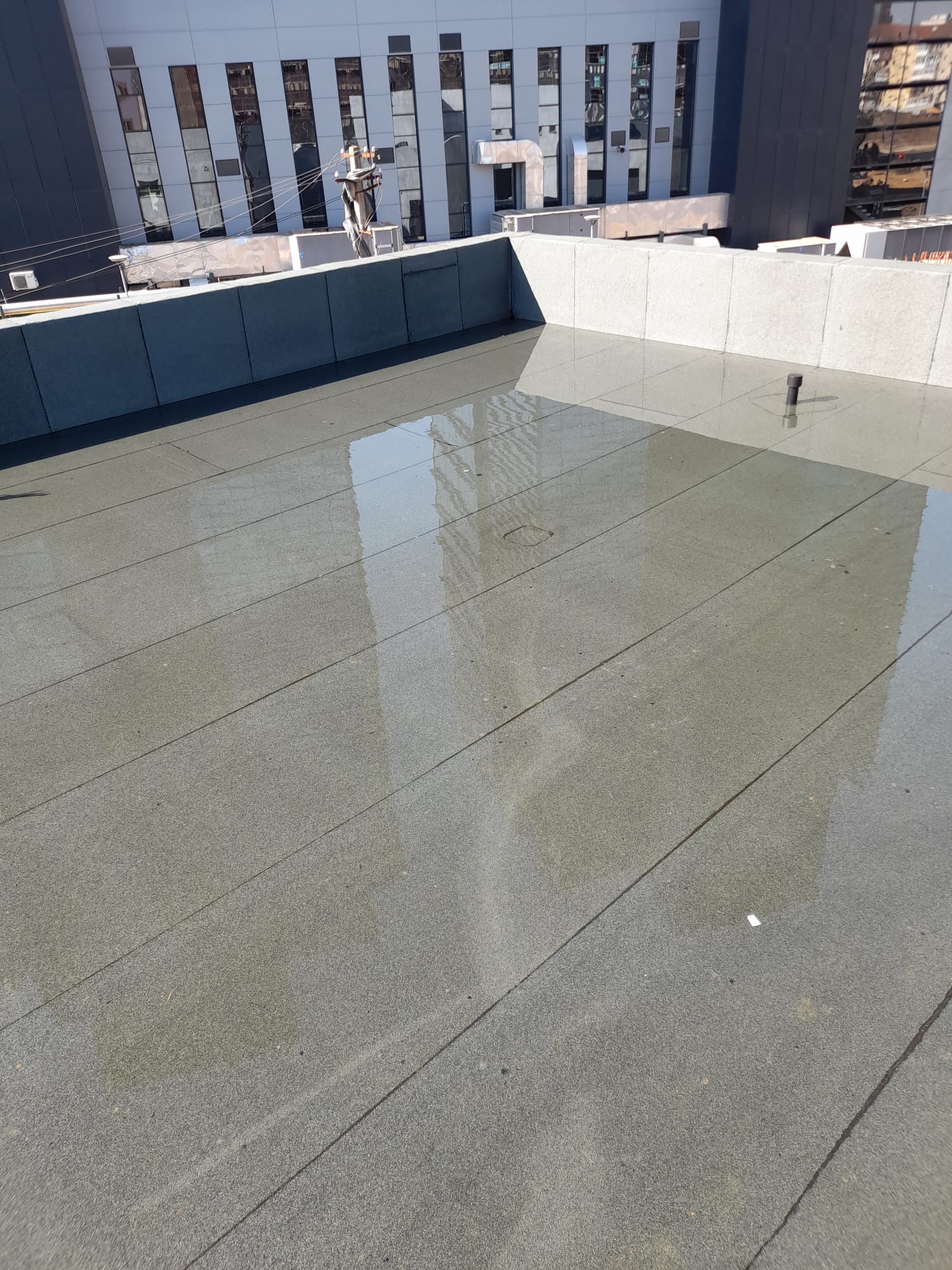 Beneficiile Hidroizolației cu Membrană Bituminoasă – Proiect în Slobozia, Ialomița